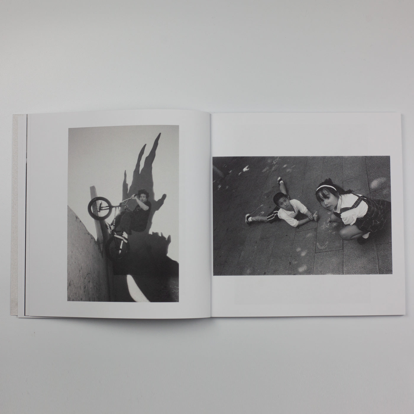 Cult "Sleepless in España" Book