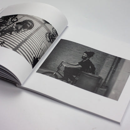 Cult "Sleepless in España" Book