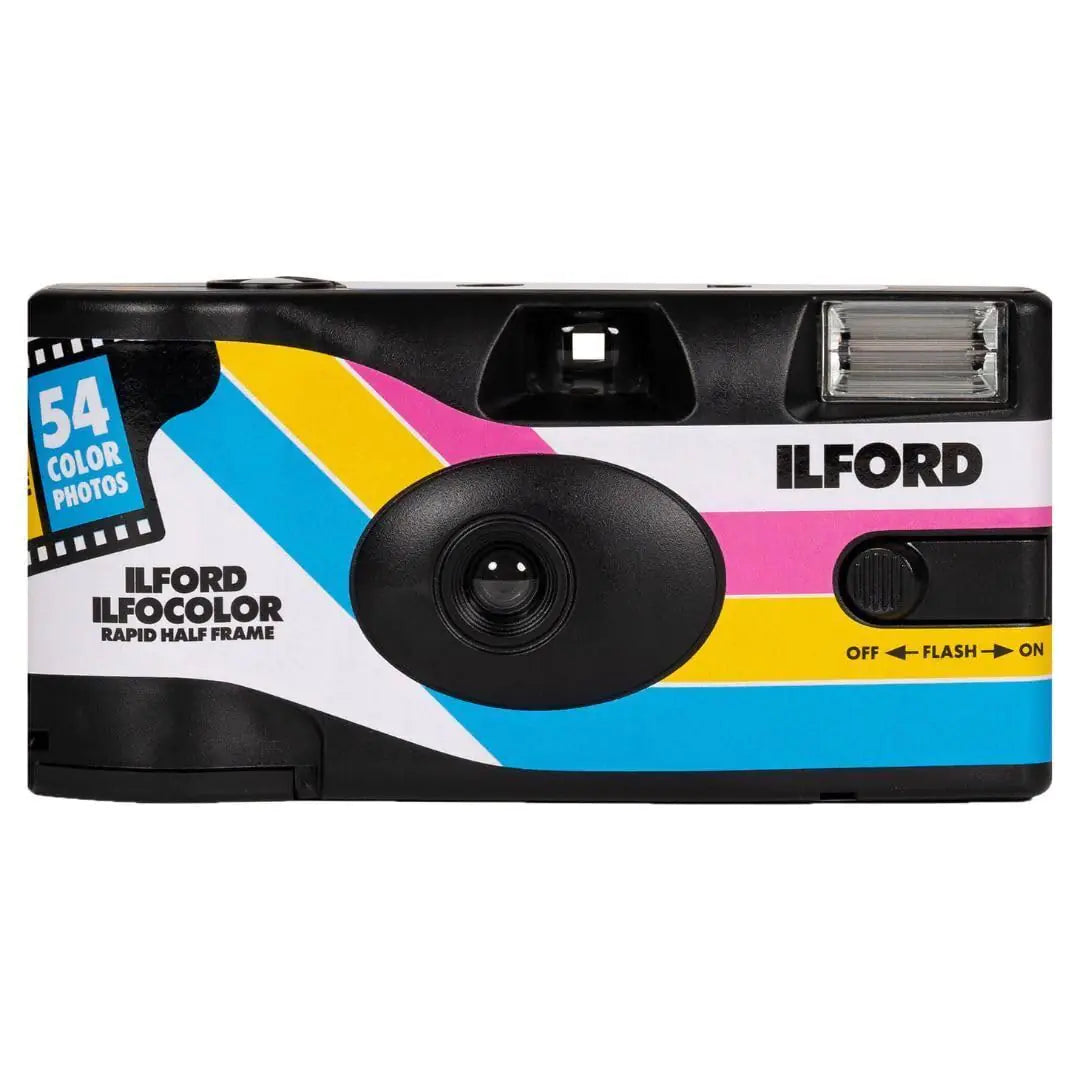 Ilford Ilfocolor Rapid Half Frame Single-Use Camera with Pre-Loaded 35mm 400 ISO Film Fixed Focus 31mm Lens and 54 Exposures (Black)