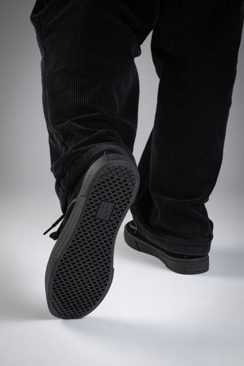 HIGHER HIGHER CRYPT SUEDE BLACK Black / EU40-US7-UK6